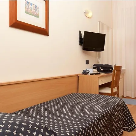 Otel Baltic 3*